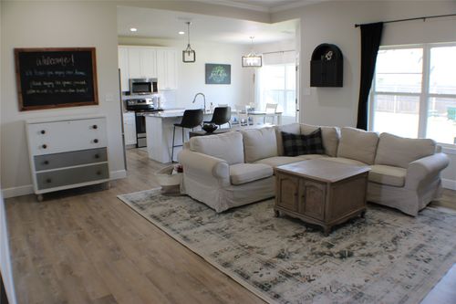 244 Evening Shade Ln, Abilene, TX, 79602-2222 | Card Image