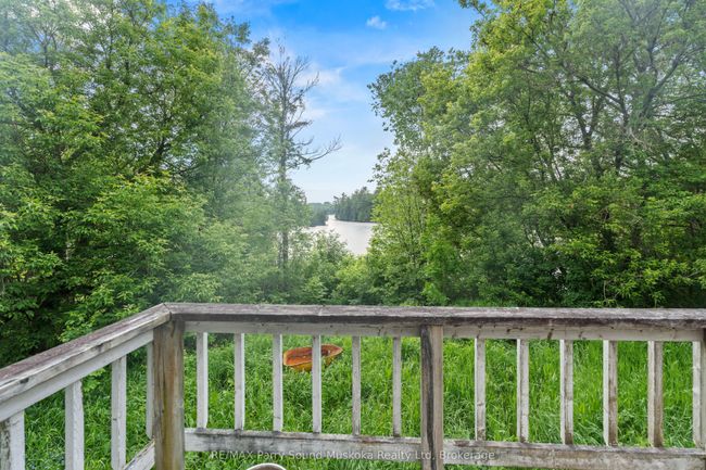 5 Bellview Cres, House other with 2 bedrooms, 1 bathrooms and 3 parking in Whitestone ON | Image 15