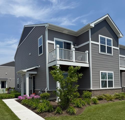 4283-4283 Chelsea Manor Cir, Aurora, IL, 60504-3268 | Card Image
