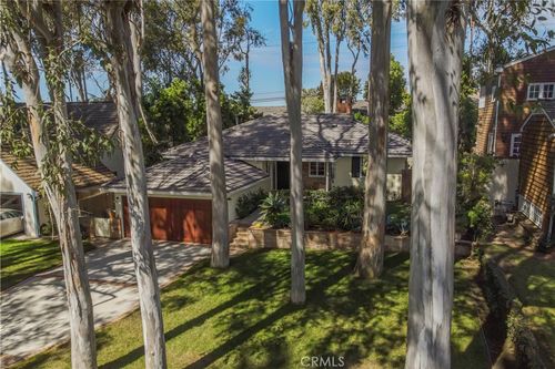 2737 Via La Selva, Palos Verdes Estates, CA, 90274-1017 | Card Image