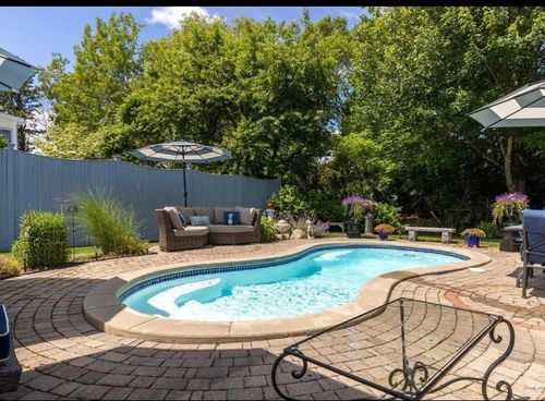 16 Howard Ave, Wells, ME, 04090-4044 | Card Image
