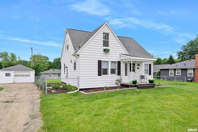1900 Airport Rd, House other with 4 bedrooms, 2 bathrooms and null parking in Peoria IL | Image 37