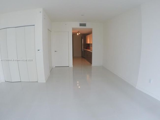 APT-1405 - 1100 S Miami Ave, Condo with 0 bedrooms, 1 bathrooms and null parking in Miami FL | Image 7