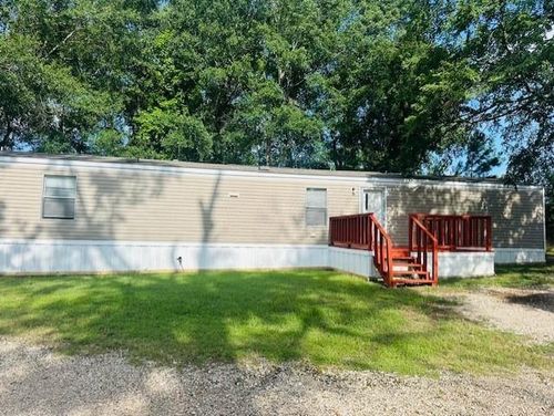 16869 Interstate 45 N, Willis, TX, 77318-5832 | Card Image