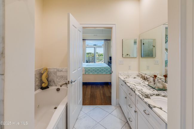 C1 - 1435 Salter Path Rd, Condo with 2 bedrooms, 2 bathrooms and null parking in Indian Beach NC | Image 16