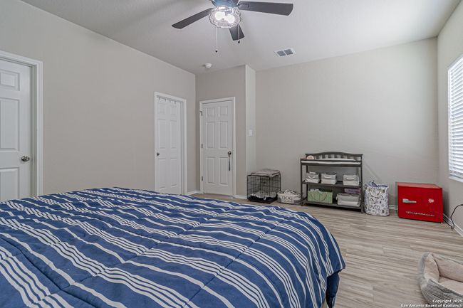14651 Latigo Loop, House other with 4 bedrooms, 2 bathrooms and null parking in Elmendorf TX | Image 16