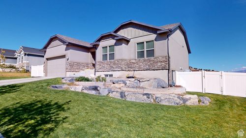 3809 E Hollow Crest Dr, Eagle Mountain, UT, 84005-6277 | Card Image