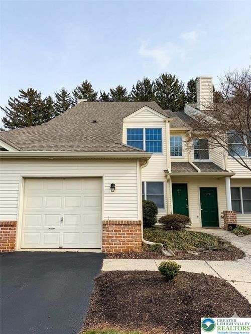 168 Lindfield Cir, Macungie, PA, 18062-1122 | Card Image