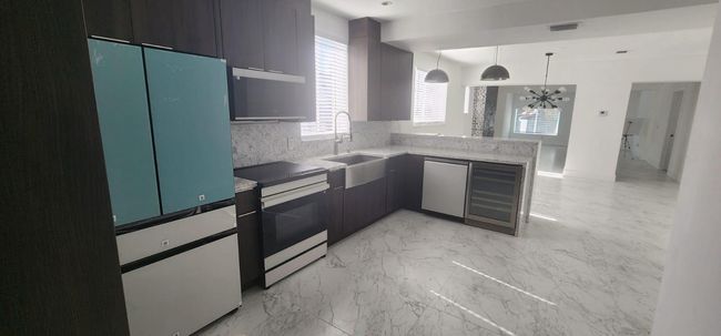 136 Nw 47th St, House other with 3 bedrooms, 2 bathrooms and null parking in Miami FL | Image 6