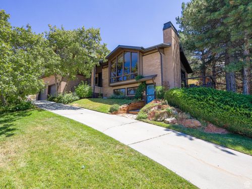 7867 Prospector Dr, Cottonwood Heights, UT, 84121-5937 | Card Image