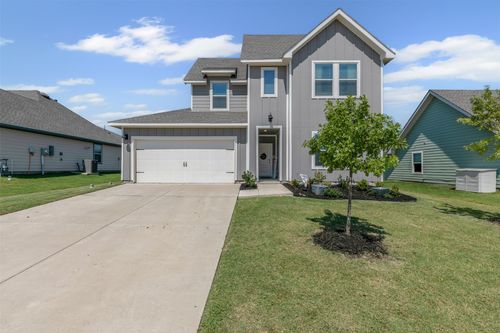 752 Amelia Ct, Pilot Point, TX, 76258-2089 | Card Image