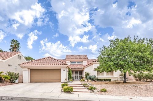 9520 Quail Ridge Dr, Las Vegas, NV, 89134-8940 | Card Image