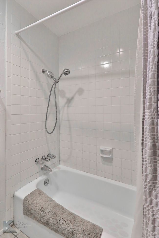 APT-215 - 1318 Westheimer Rd, Condo with 3 bedrooms, 2 bathrooms and null parking in Abilene TX | Image 17