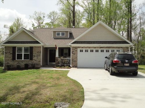 206 Red Shoulder Ln, New Bern, NC, 28560-1820 | Card Image