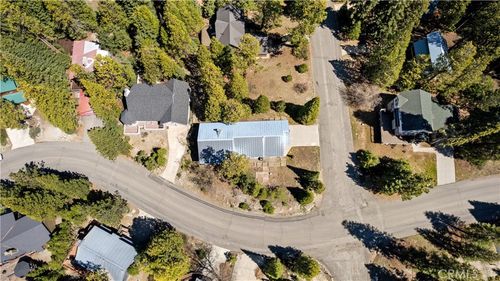 40971 Woodridge Rd, Shaver Lake, CA, 93664-9730 | Card Image