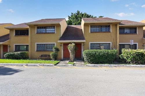 3254 N Pine Island Rd, Sunrise, FL, 33351-7369 | Card Image