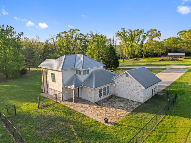 1028 Rs County Road 4261, House other with 3 bedrooms, 3 bathrooms and null parking in Emory TX | Image 8