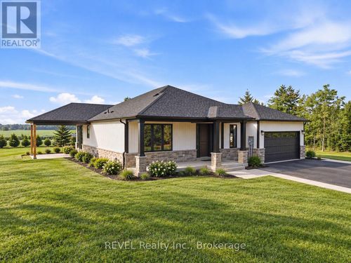 11 Anchor Road, Thorold (Port Robinson), ON, L0S1A0 | Card Image