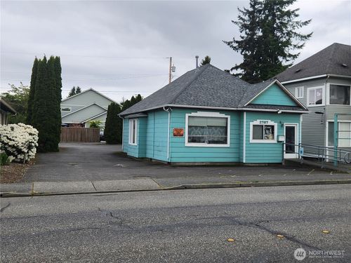 2707 Meridian St, Bellingham, WA, 98225-2410 | Card Image