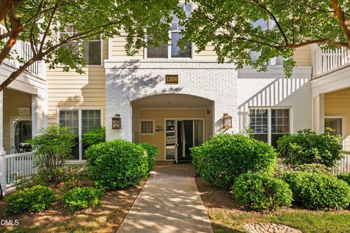 108-1300 Durlain Dr, Raleigh, NC, 27614-6427 | Card Image