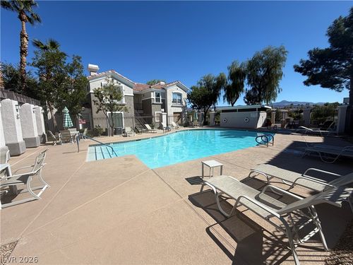 324-2325 Windmill Pkwy, Henderson, NV, 89074-5435 | Card Image