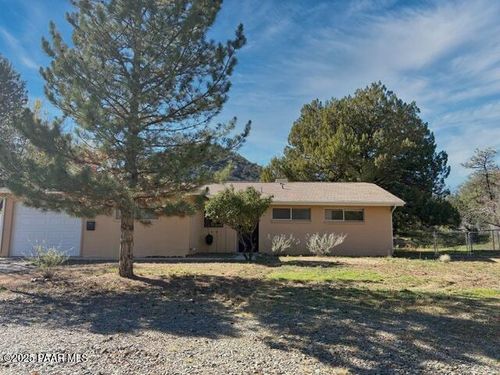 1933 W Thumb Butte Rd, Prescott, AZ, 86305-7503 | Card Image