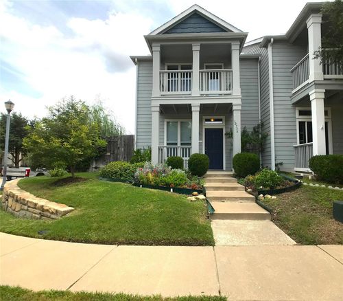 10736 Traymore Dr, Fort Worth, TX, 76244-8549 | Card Image