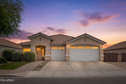 871 E Harold Dr, San Tan Valley, AZ, 85140-5693 | Card Image