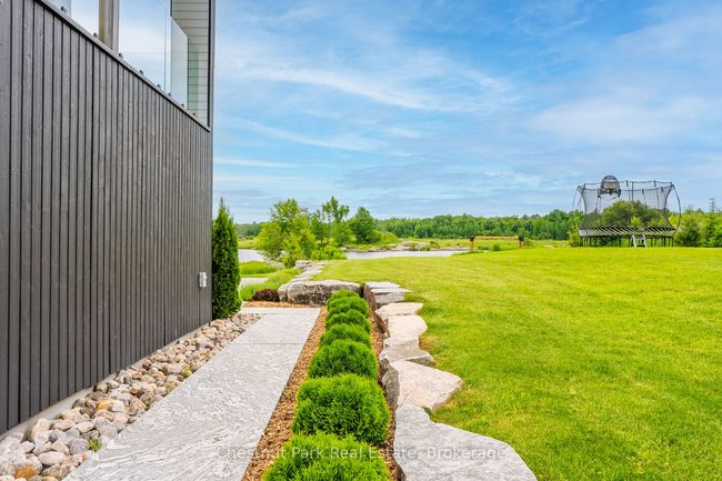 1594 Doe Lake Rd, House other with 4 bedrooms, 2 bathrooms and 2 parking in Gravenhurst ON | Image 46
