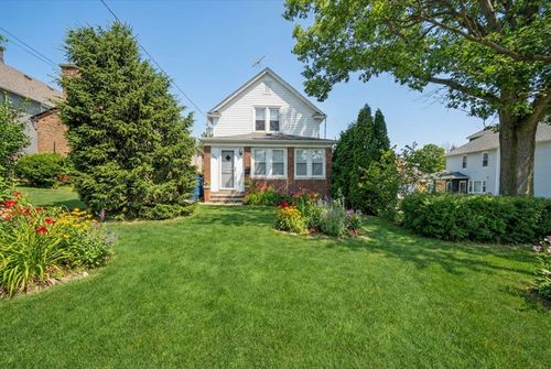 225 Burchell Ave, Highwood, IL, 60040-1201 | Card Image