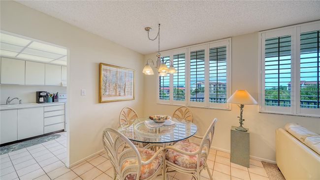 APT-204 - 6266 Midnight Pass Rd, Condo with 2 bedrooms, 2 bathrooms and null parking in SARASOTA FL | Image 19