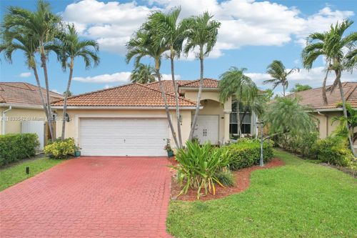 9364 Sw 164th Ct, Miami, FL, 33196-1072 | Card Image