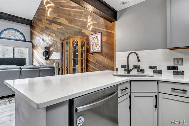F - 225 Hemingway Ln, Condo with 2 bedrooms, 2 bathrooms and 2 parking in Weldon Spring MO | Image 16