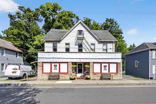 31 S Montgomery St, Walden, NY, 12586-1170 | Card Image