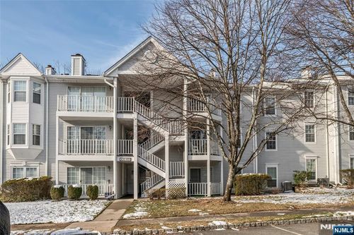 430 Poets Way, Mahwah, NJ, 07430-2085 | Card Image