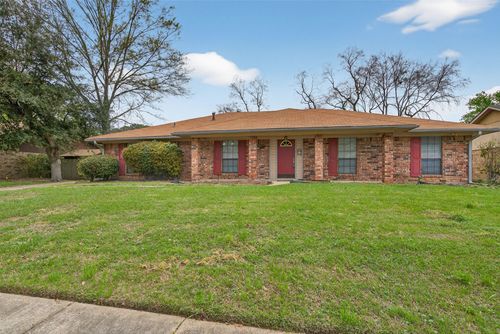 2422 Somersworth Dr, Shreveport, LA, 71118-4511 | Card Image