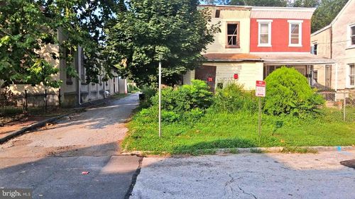 223 Jeffrey St, CHESTER, PA, 19013-2821 | Card Image