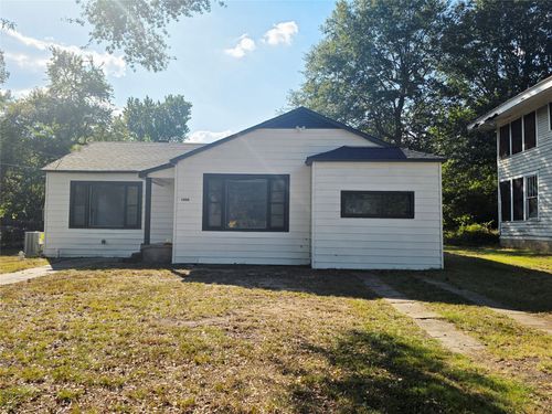 1000 S Church St, Paris, TX, 75460-7171 | Card Image