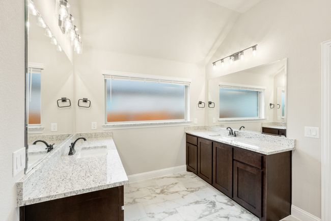 4021 Eagles Bluff Rd, House other with 5 bedrooms, 5 bathrooms and null parking in Midlothian TX | Image 22