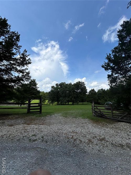 12401 Squirrel Run, Wright City, MO, 63390 | Card Image