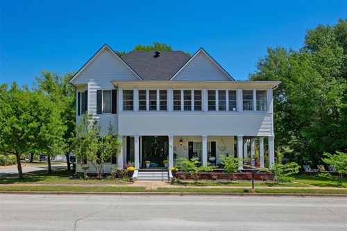 101 S Thomas St, Caldwell, TX, 77836-1776 | Card Image