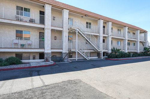 b105-21622 N 23rd Ave, Phoenix, AZ, 85027-2563 | Card Image