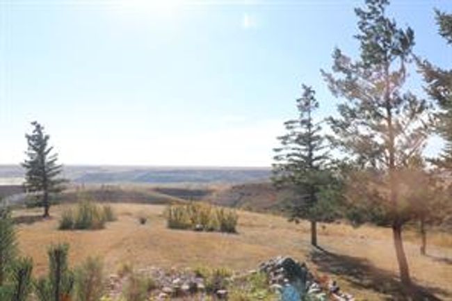 10 Sunset Cres, House detached with 3 bedrooms, 3 bathrooms and null parking in Lethbridge County AB | Image 16