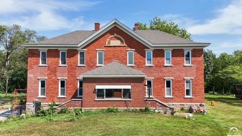 16010 Fairview Rd, Oskaloosa, KS, 66066-4014 | Card Image