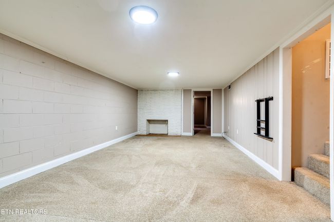 8529 W Emory Rd, House other with 4 bedrooms, 2 bathrooms and null parking in Knoxville TN | Image 46
