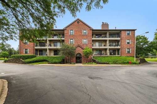 103-641 Hapsfield Ln, Buffalo Grove, IL, 60089-4712 | Card Image