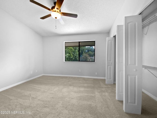 2233 - 7620 Baymeadows Cir W, Condo with 2 bedrooms, 3 bathrooms and null parking in Jacksonville FL | Image 11