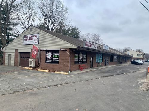 f-141 Damon Rd, Northampton, MA, 01060-1858 | Card Image