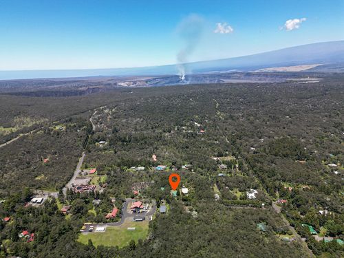 19-4035 Haunani Rd, VOLCANO, HI, 96785 | Card Image