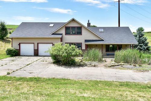 S3093 Baertsch Valley Road Road, Fountain City, WI, 54629 | Card Image
